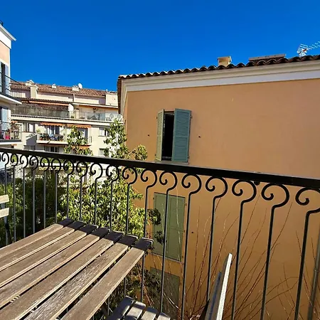 Old - 4 Persons - Private Parking * Antibes